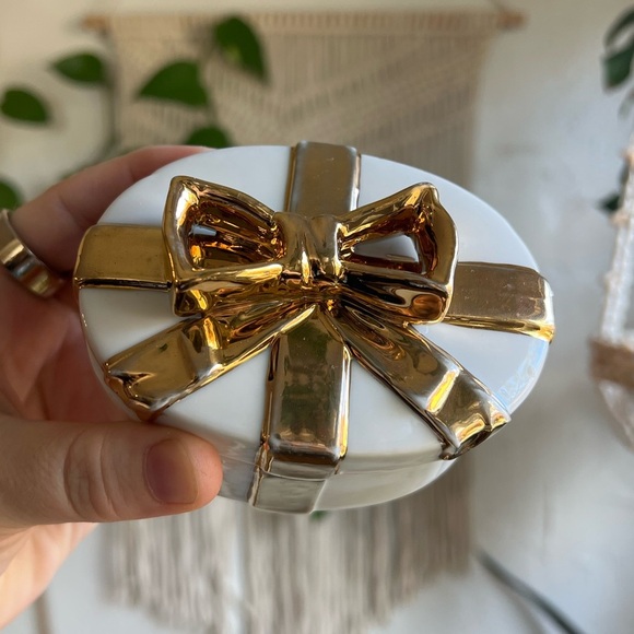 Porcelain Gift Box Trinket Dish with Gold Bow, 4x3 Inches - Picture 2 of 10